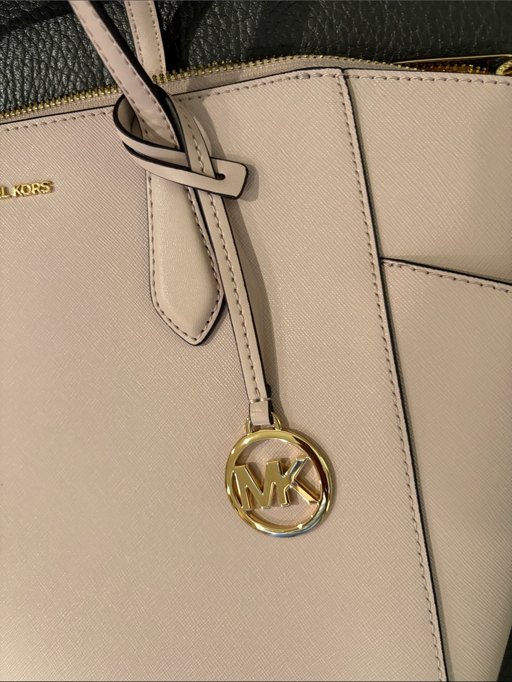 Michael kors powder blush medium tote - Picture 2 of 10